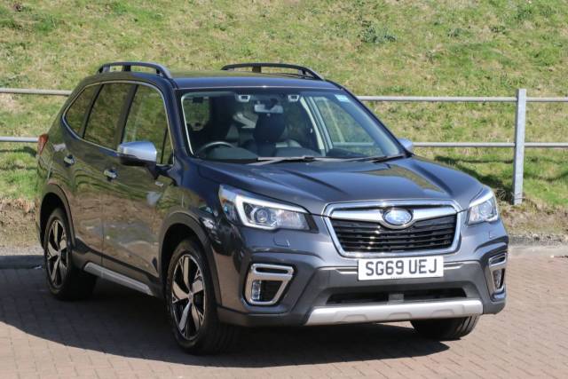 Subaru Forester 2.0i e-Boxer XE Premium 5dr Lineartronic Estate Petrol / Electric Hybrid Grey